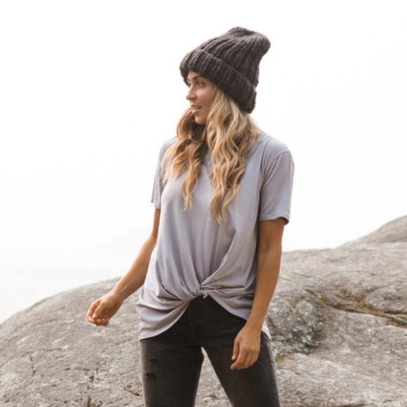 Jackson Rowe Tops - Jackson Rowe Knotty Tee Size L